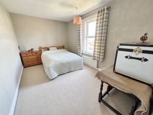 Bedroom- click for photo gallery